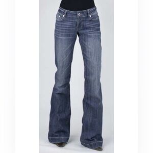 Stetson Women's Flare Jeans in Classic Blue